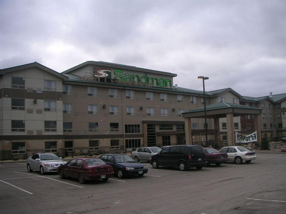 Sandman Hotel & Suites Winnipeg Airport Extérieur photo